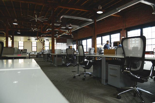 Nachhaltige Büro-Arbeitsplätze      Foto: pixabay.com/StartupStockPhotos